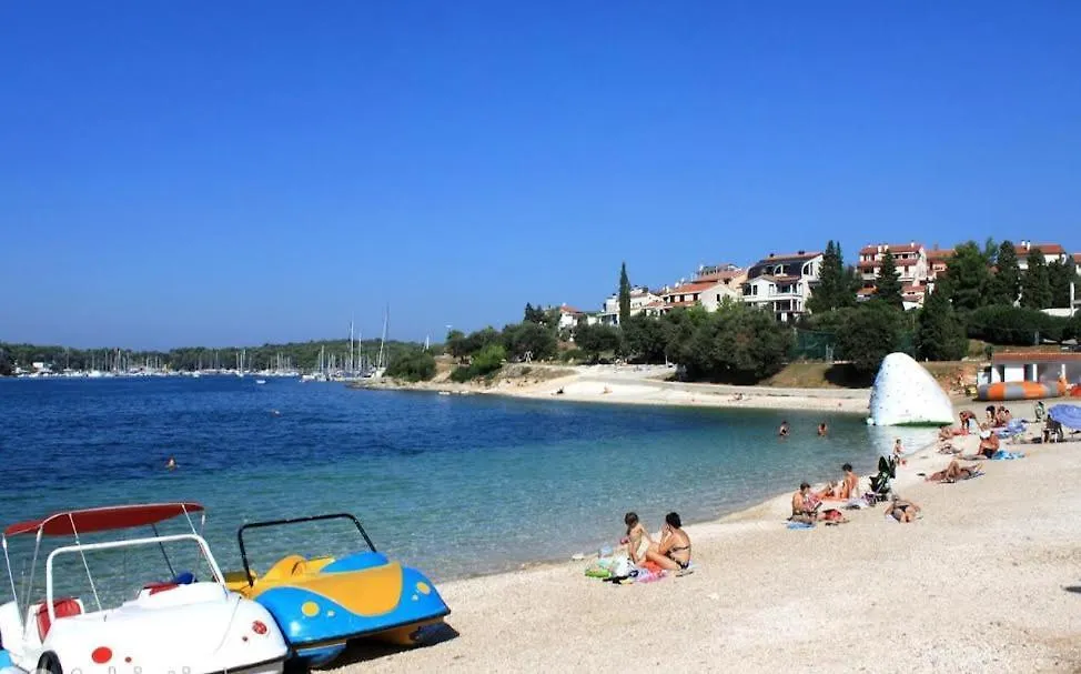 Apartmani Delas 2 Pjescana Uvala Apartment