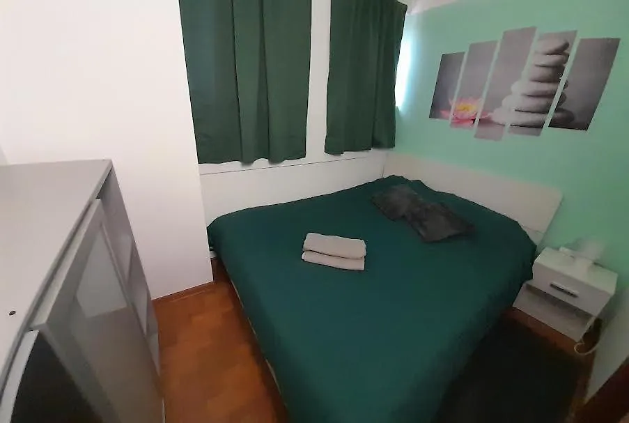 Apartmani Delas 2 Pjescana Uvala 0*,
