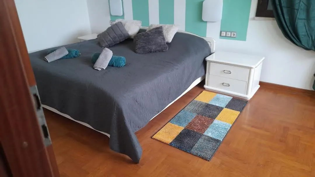 Apartment Apartmani Delas 2 Pjescana Uvala Croatia